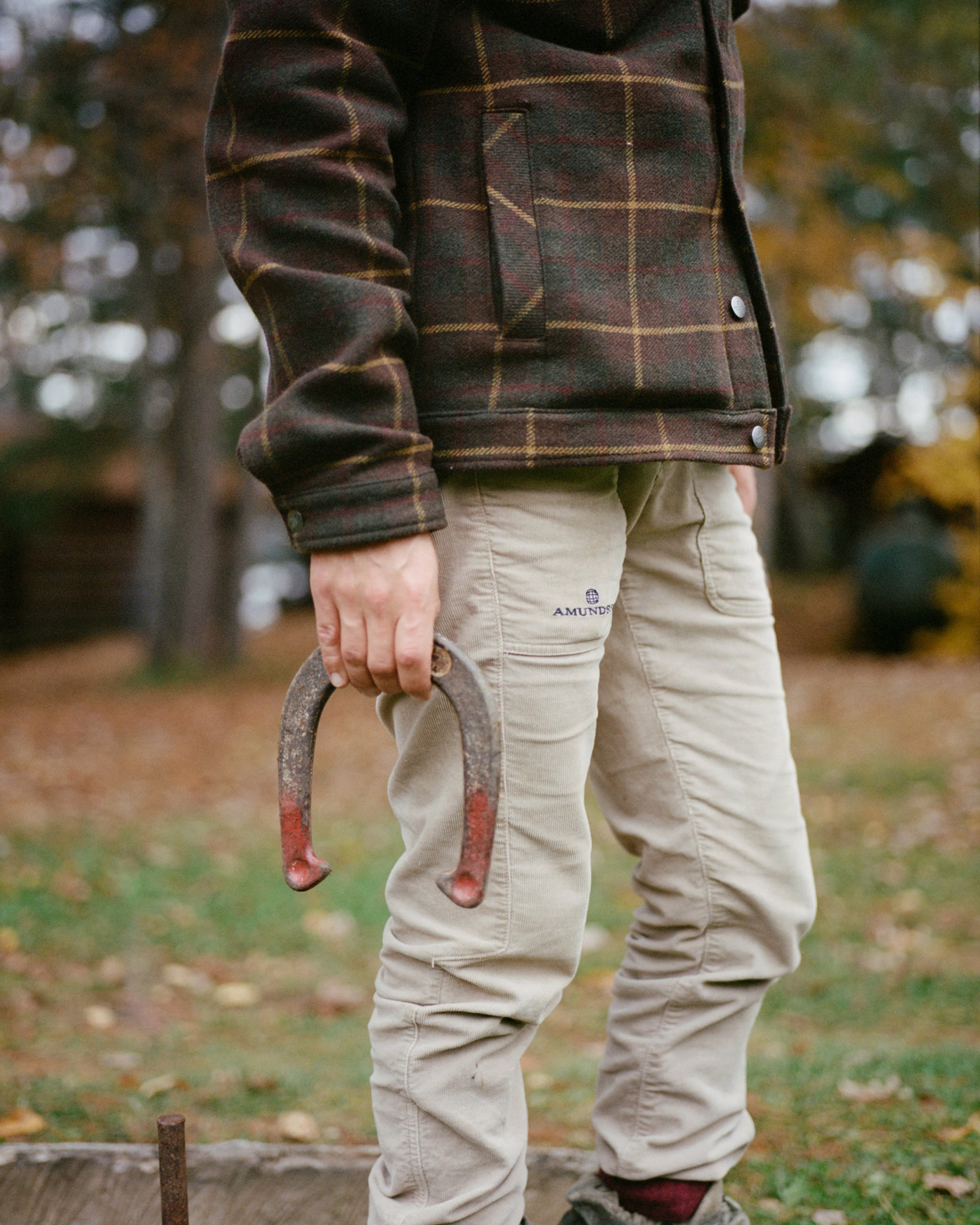FJORDCORD SLACKS 16 WALE MENS | Amundsen Sports