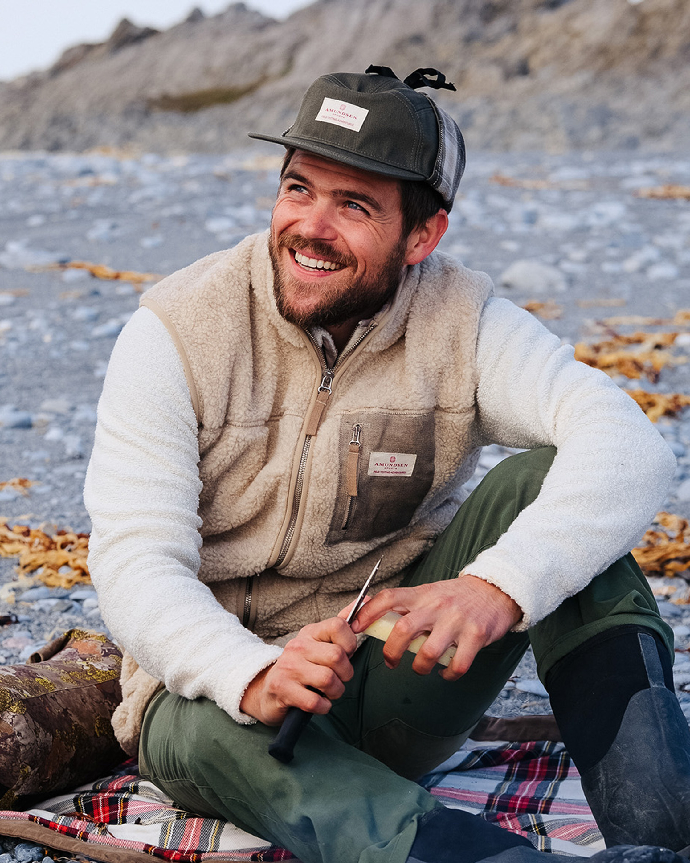 HEROES WOOL FLEECE VEST MENS | Amundsen Sports