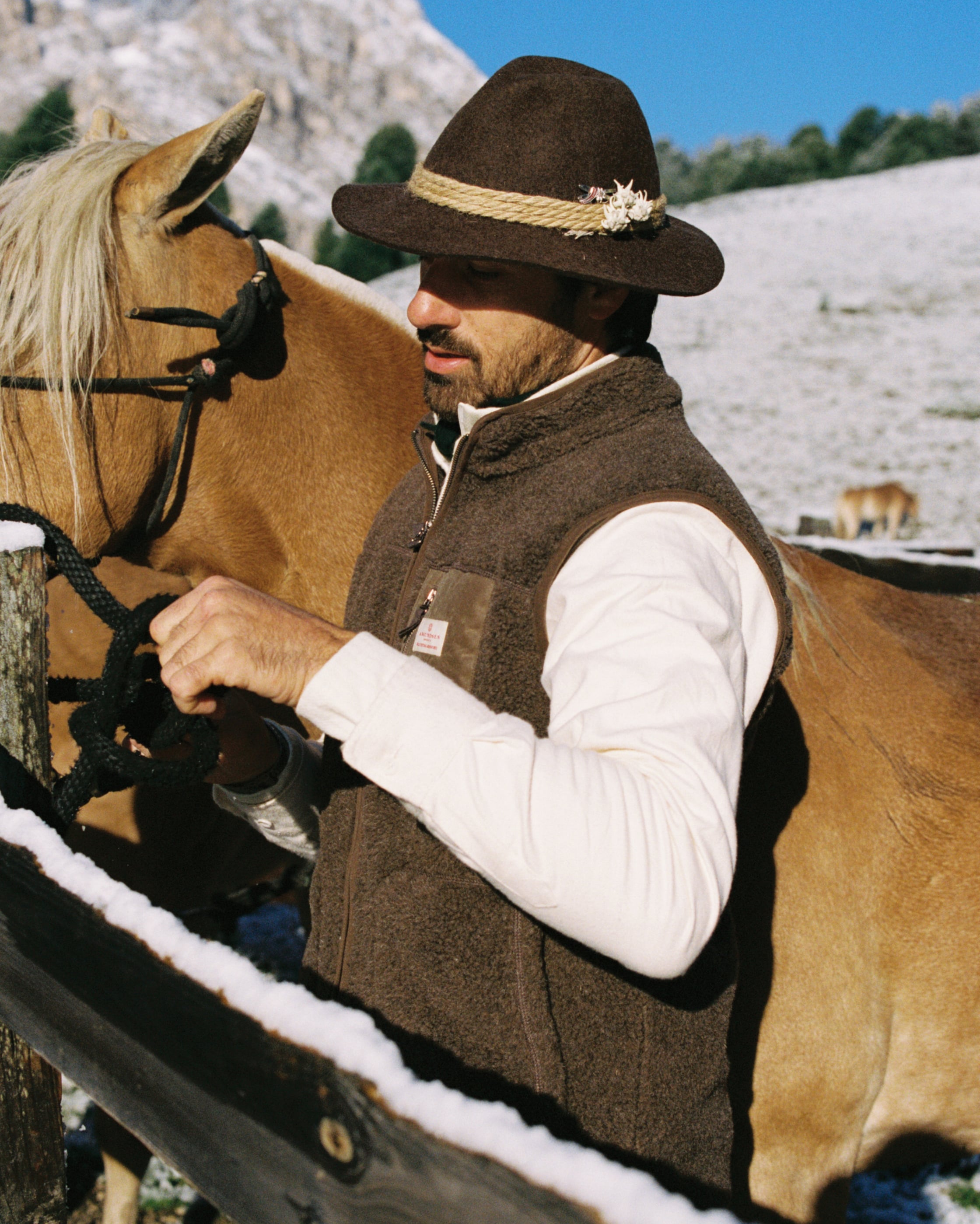 HEROES WOOL FLEECE VEST MENS | Amundsen Sports